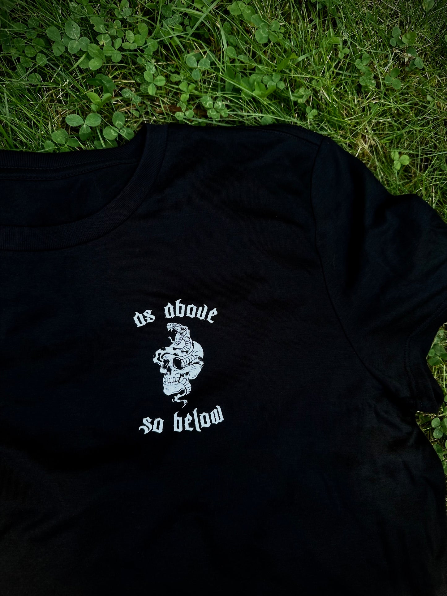 AS ABOVE SO BELOW Crop Top
